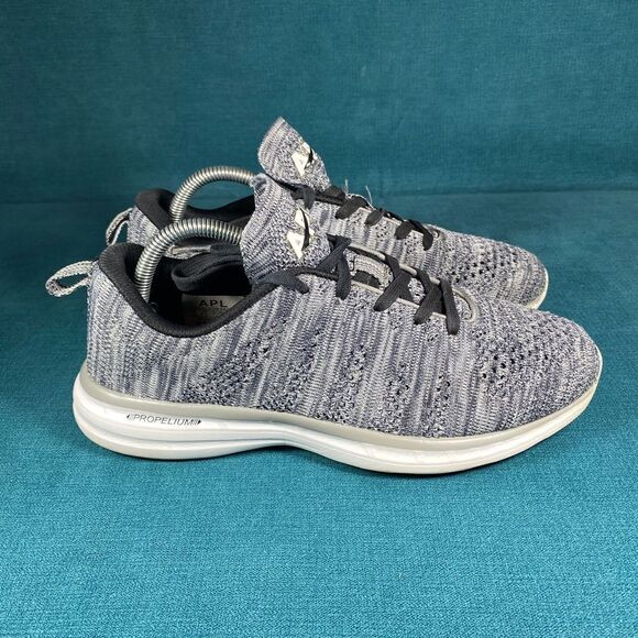 Size 10 - Women’s APL Techloom gray running shoes - Picture 3 of 8